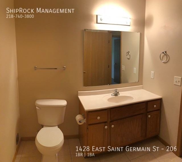 1428 E Saint Germain St #206 - Photo 7 of 11