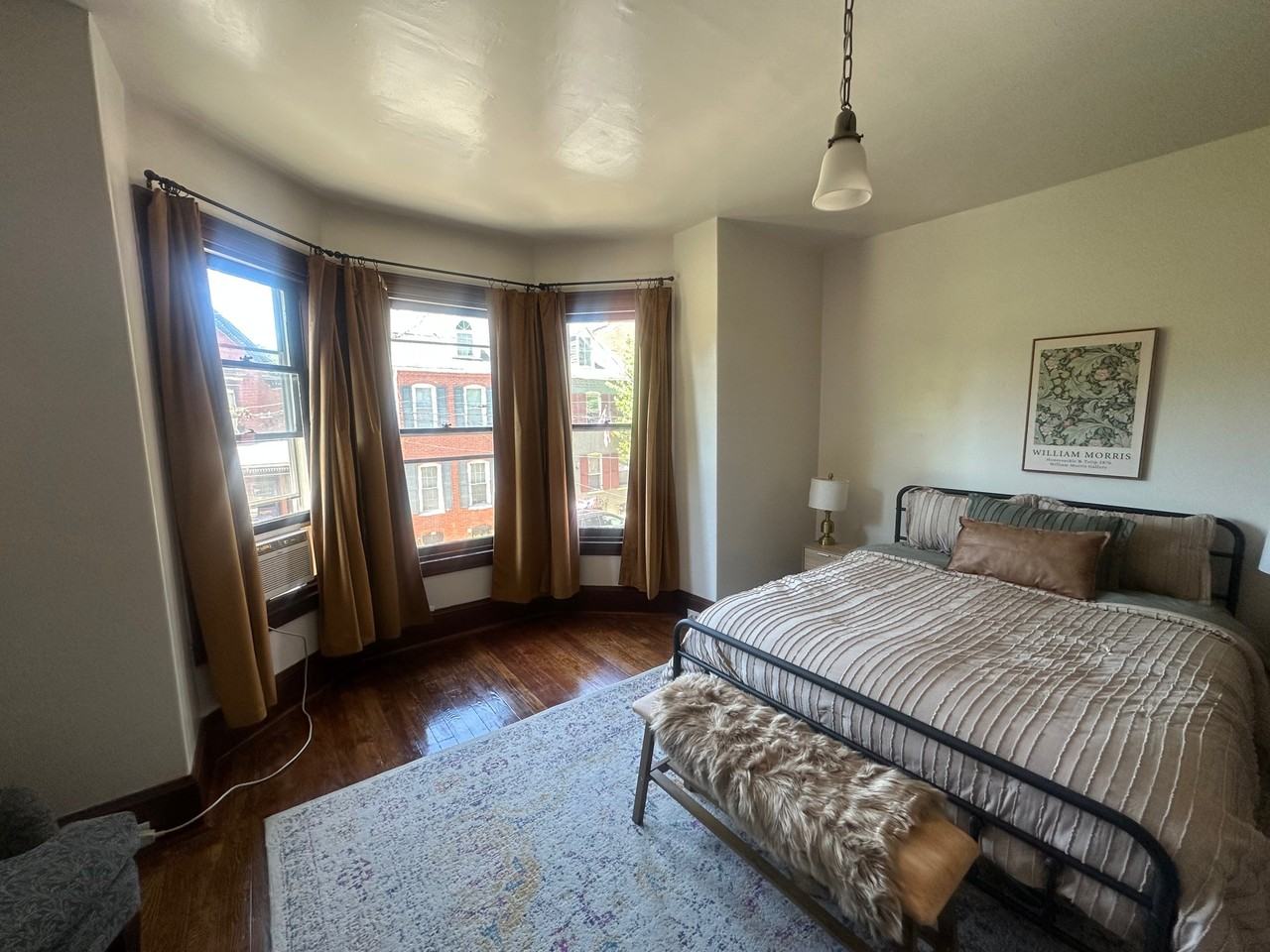 113 N Mary St #B - Photo 2 of 10