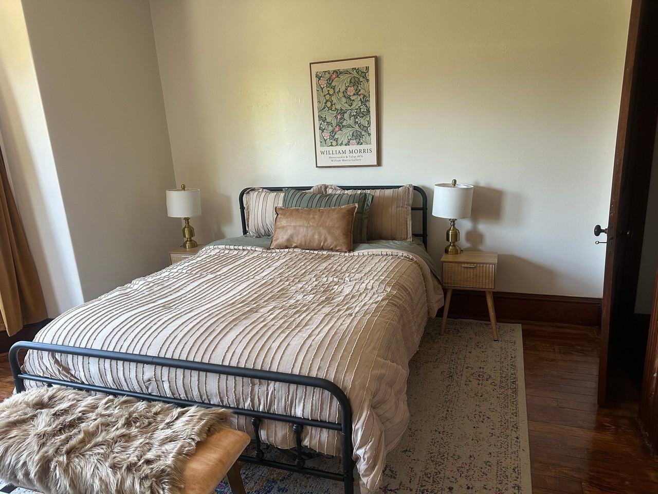 113 N Mary St #B - Photo 6 of 10