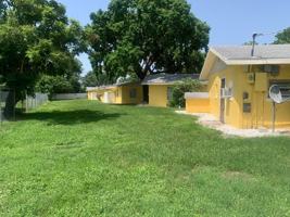 featured image of 2005 Bayshore Rd #2005B