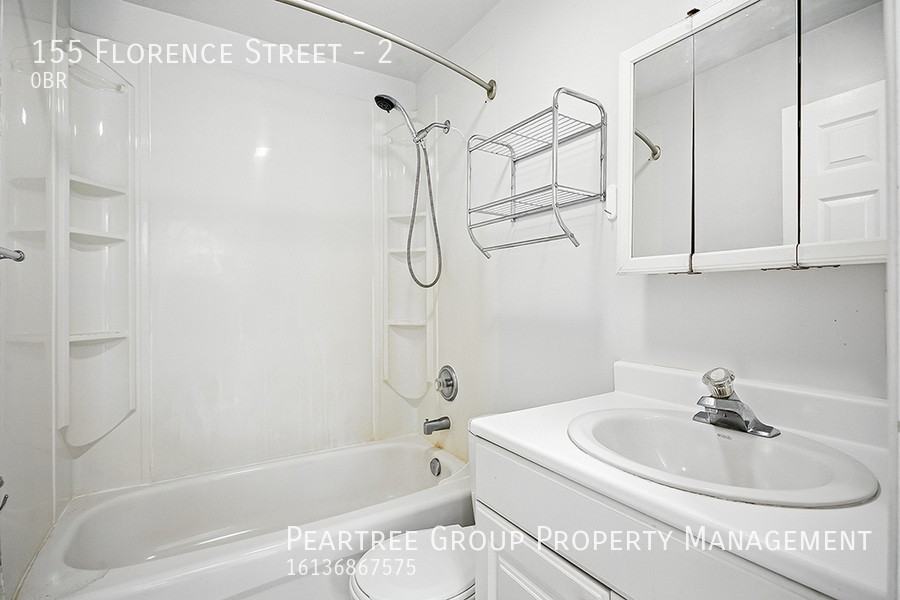 155 Florence St #2 - Photo 4 of 19