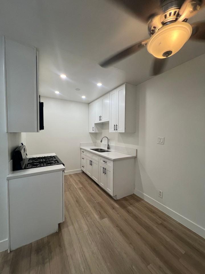 10761 Palma Vista Ave #2 - Photo 4 of 9