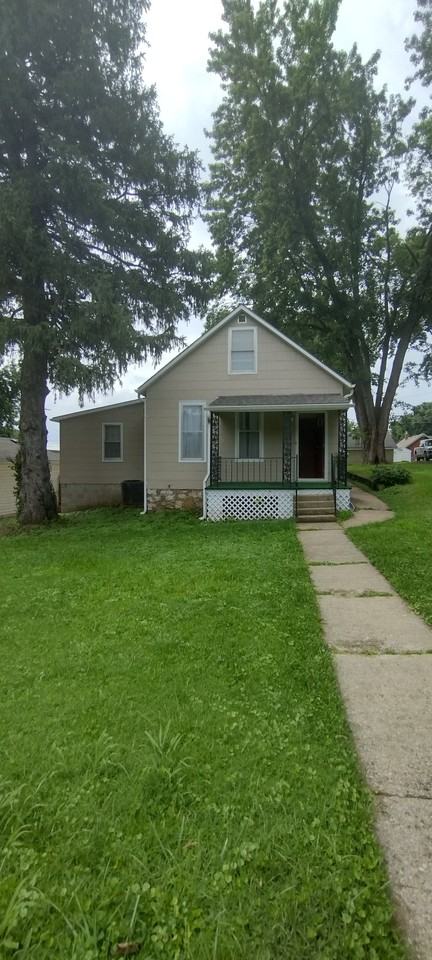924 Kearney St - Photo 3 of 31