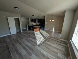 featured image of 909 S Main St #L