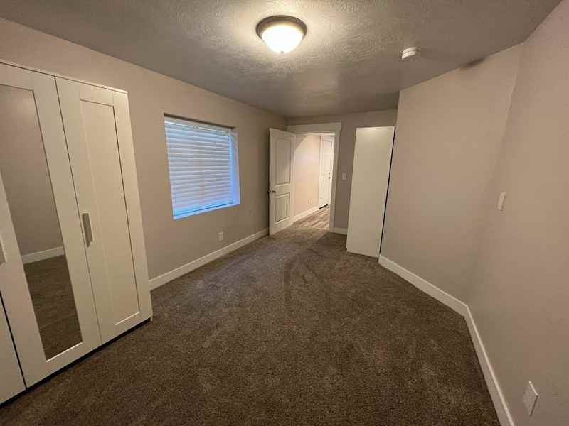 4687 E Silver Mountain Rd - Photo 6 of 11