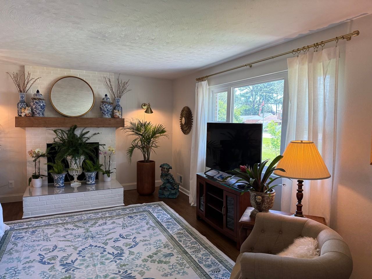2164 Wolfsnare Rd - Photo 5 of 16