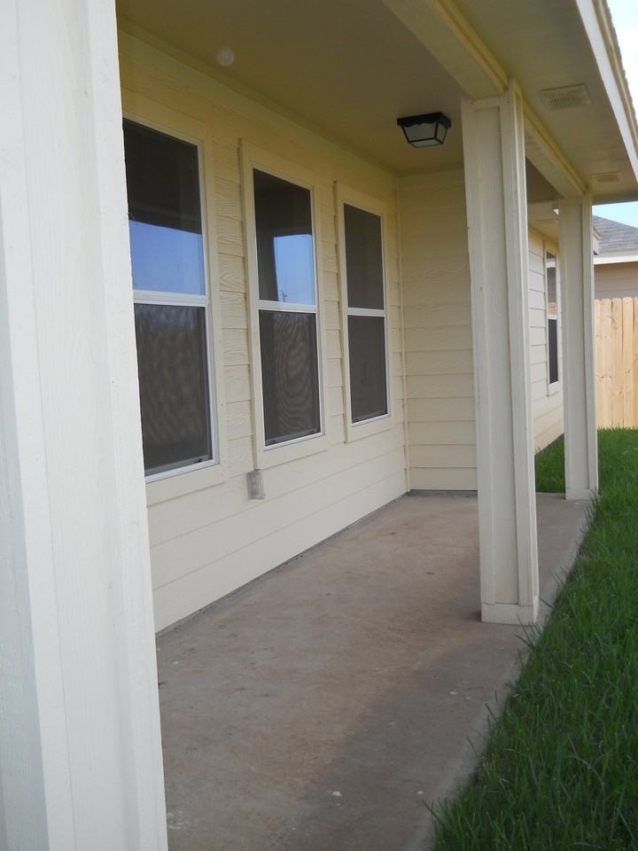 3118 Wildturkey Dr - Photo 3 of 20