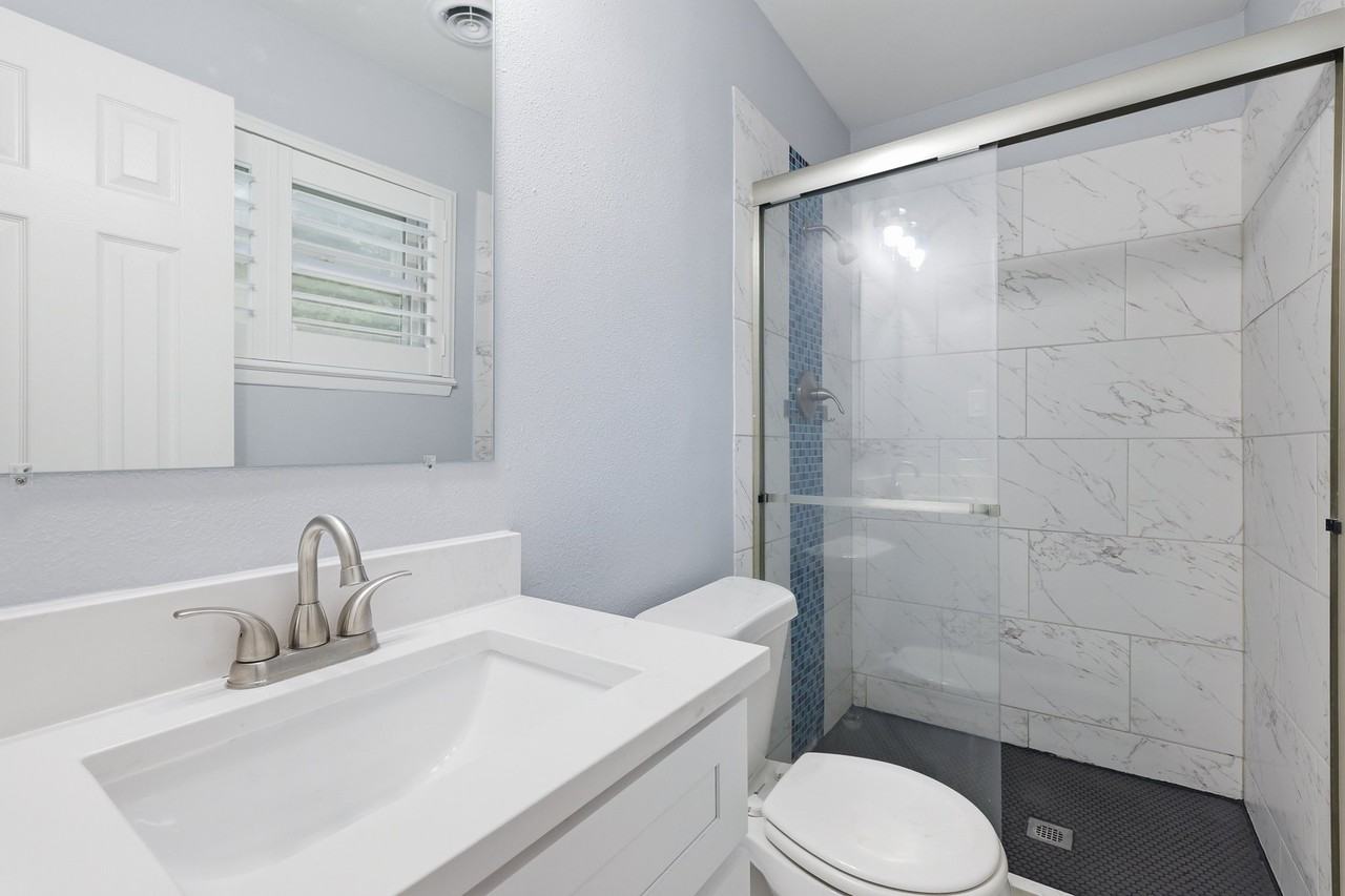 3021 Gunnison Trl - Photo 5 of 18