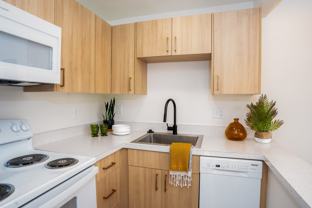 947 E St #7 - Photo 1 of 1