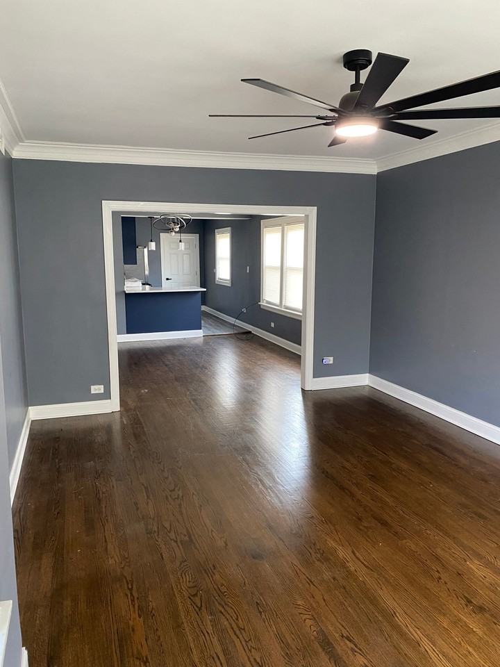 10925 S Vernon Ave - Photo 6 of 10