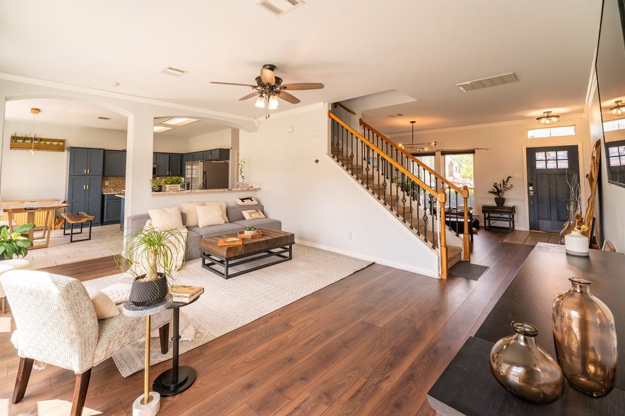 3603 Blairstone - Photo 6 of 20