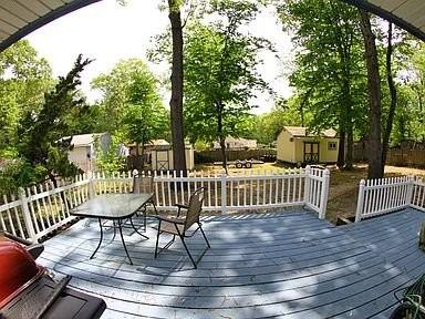 309 Cedar Ln - Photo 3 of 12