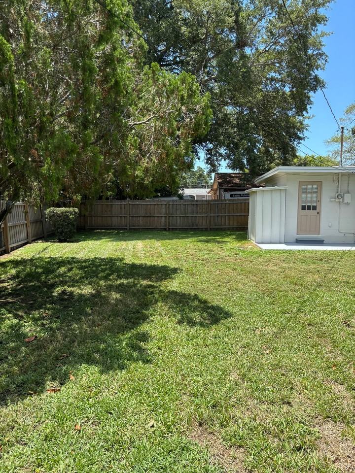 8567 Ridge Rd - Photo 4 of 17