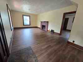featured image of 1335 Highland Ct