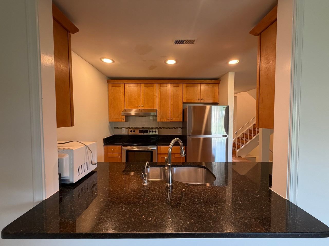 10404 Parthenon Ct - Photo 7 of 20