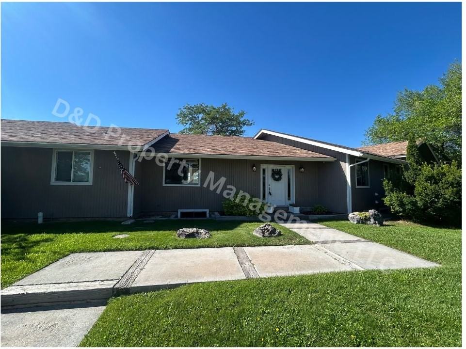 3981 Ne - Photo 2 of 20