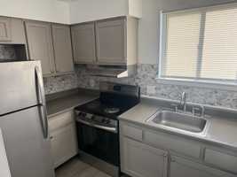 featured image of 800 Cedar St