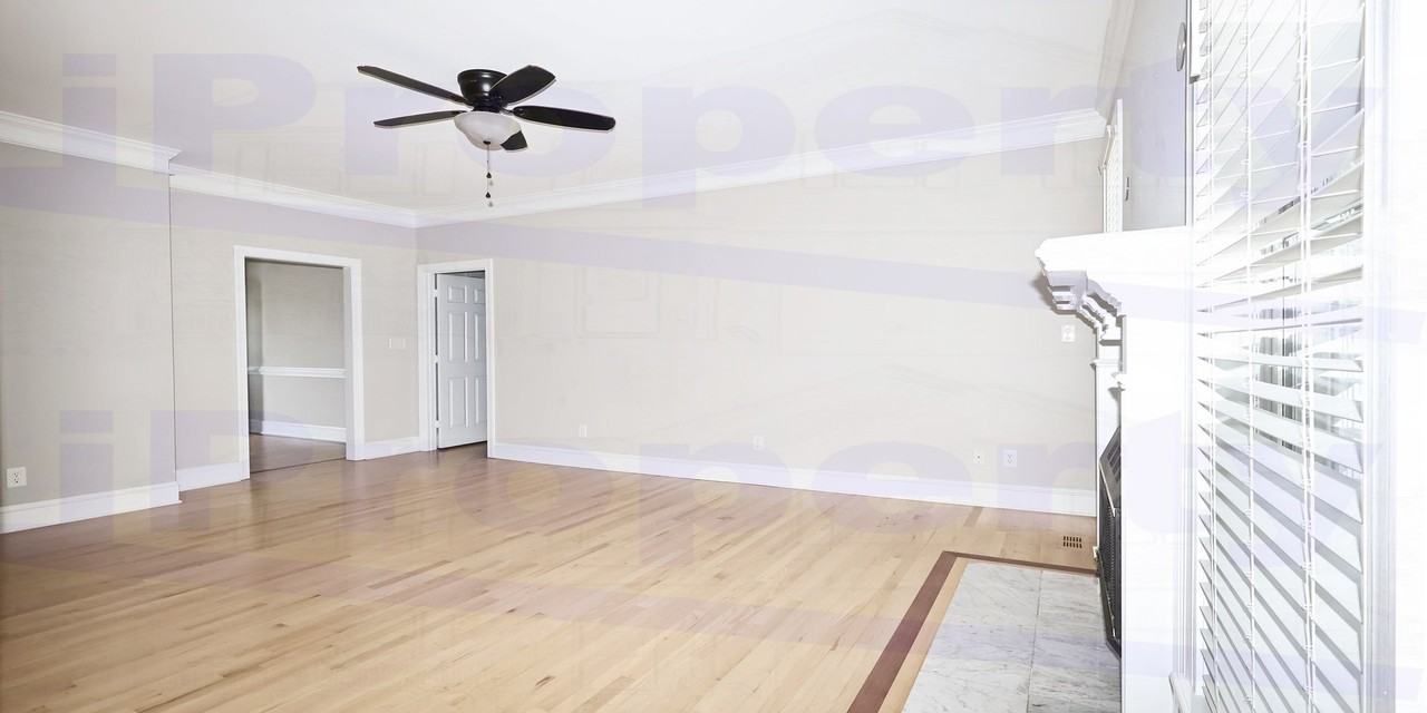 126 Linda St #A - Photo 4 of 20