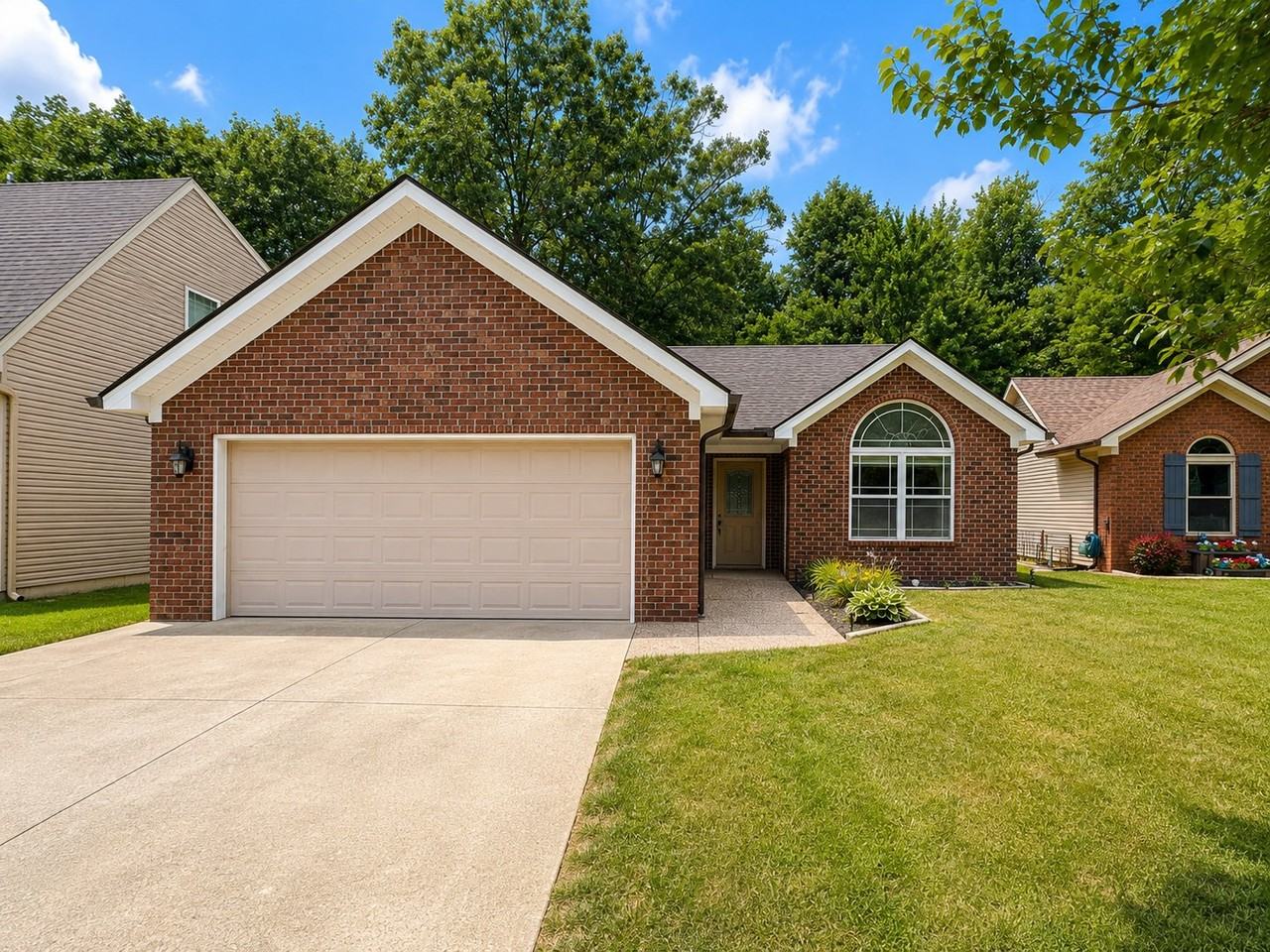 8233 Rachel Ln - Photo 2 of 20
