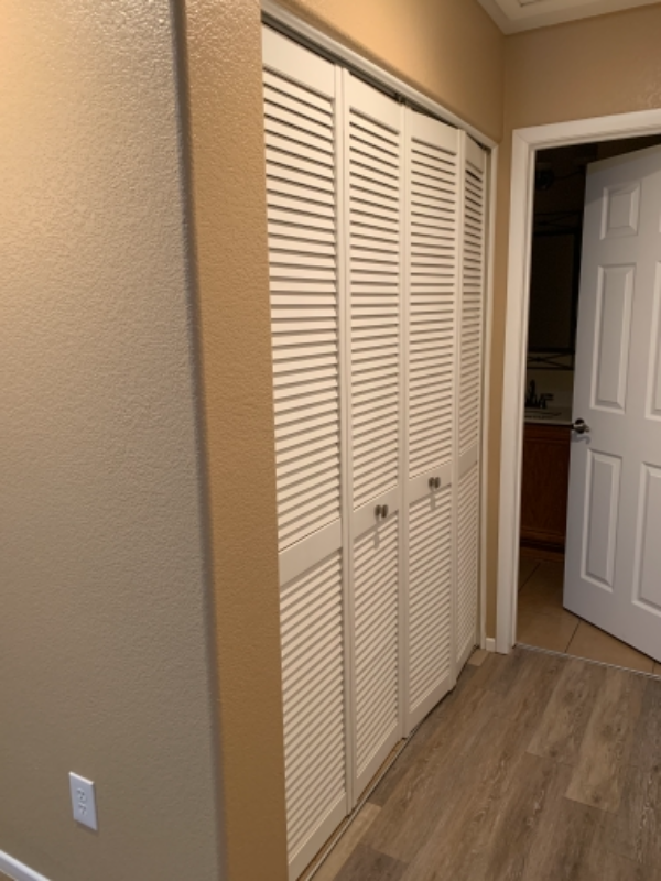 552 Primrose Hill Ave - Photo 3 of 23