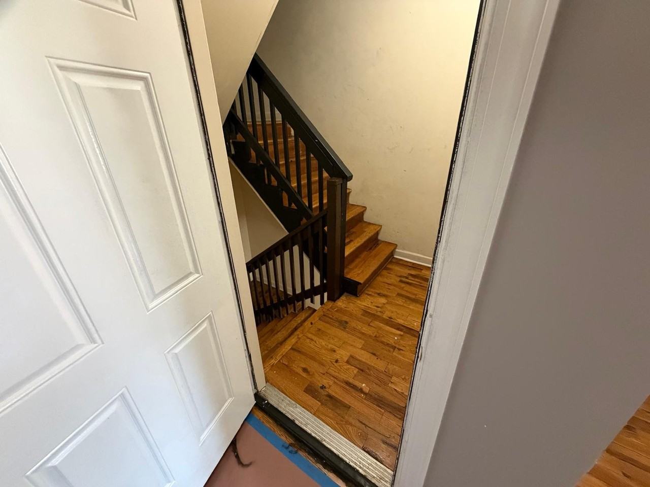 3911 W 14th St #1 - Photo 2 of 20