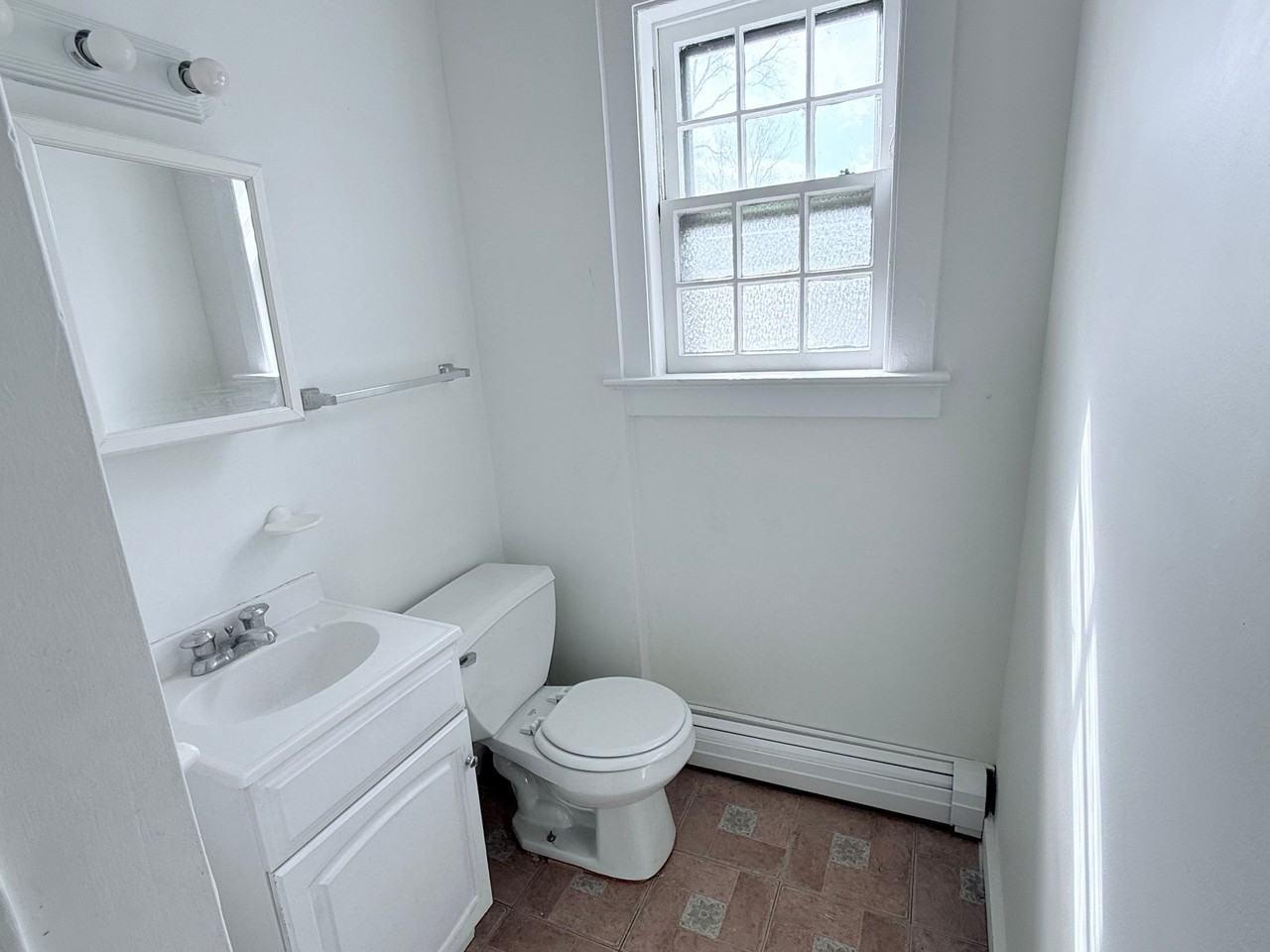 6 Depot Hill Rd #1 - Photo 7 of 8