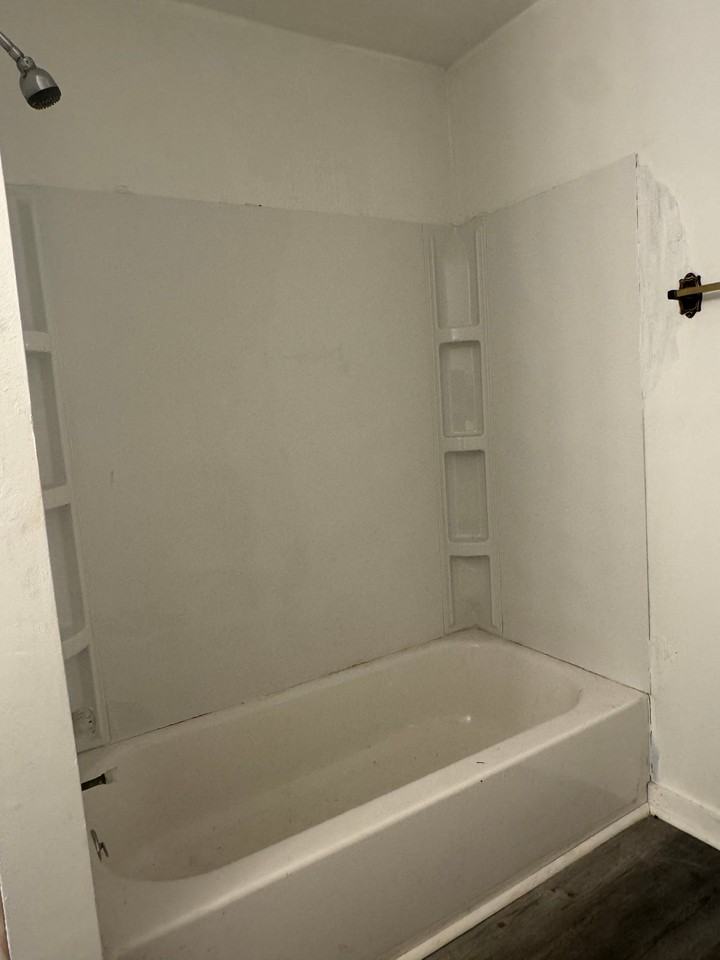 1817 Ridgewood Ave - Photo 7 of 10