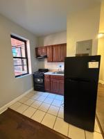 featured image of 18 Summit St #108