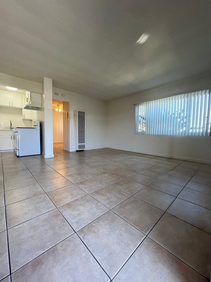 1134 N East St #A - Photo 2 of 13