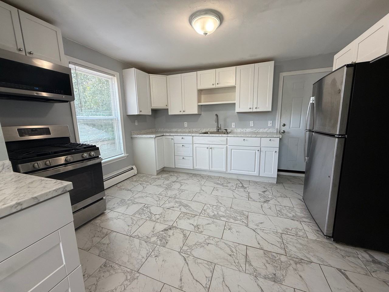 14 Mount Everett St #2 - Photo 2 of 18