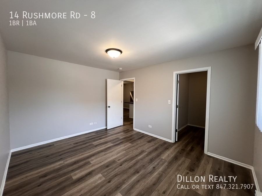 14 Rushmore Rd #8 - Photo 5 of 8