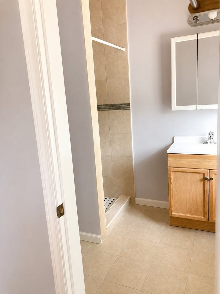 240 S Mathilda St - Photo 2 of 5