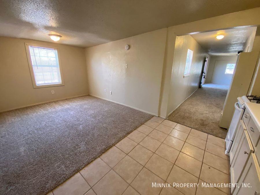 2520 41st St #C - Photo 7 of 17