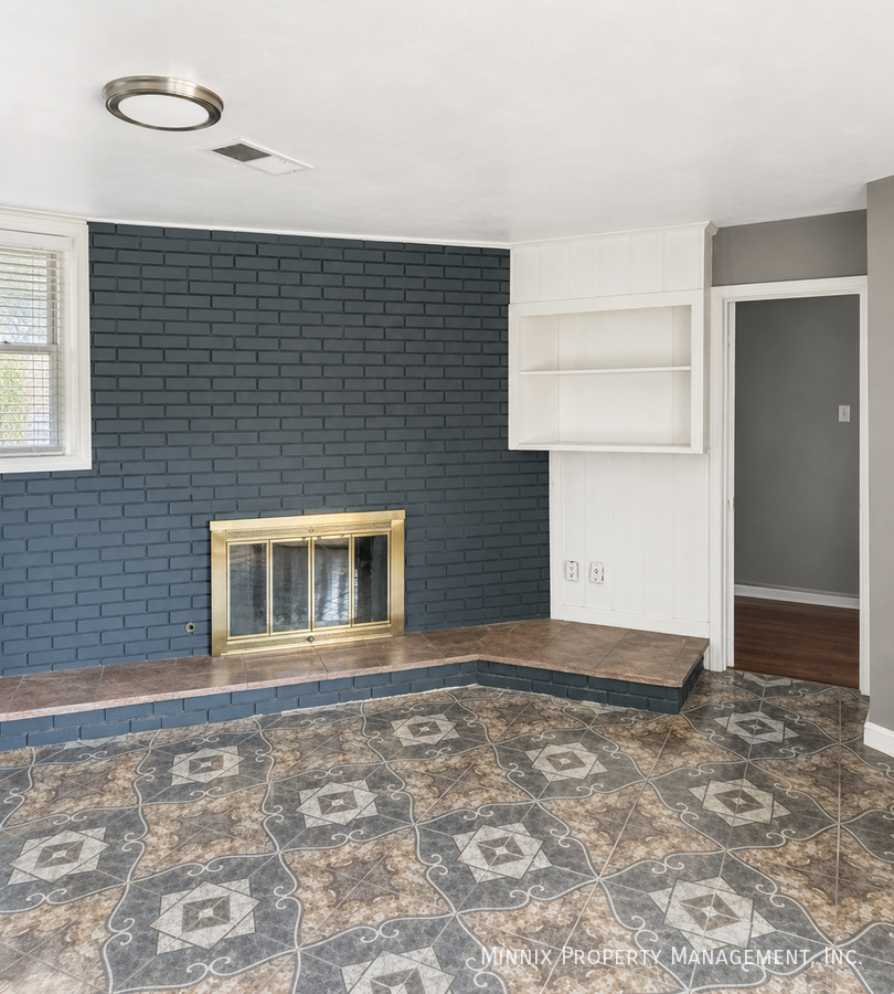 1309 59th St - Photo 2 of 15