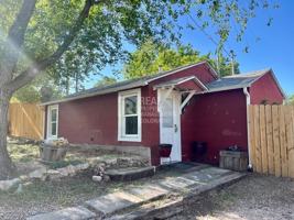 featured image of 413 W Tyler St