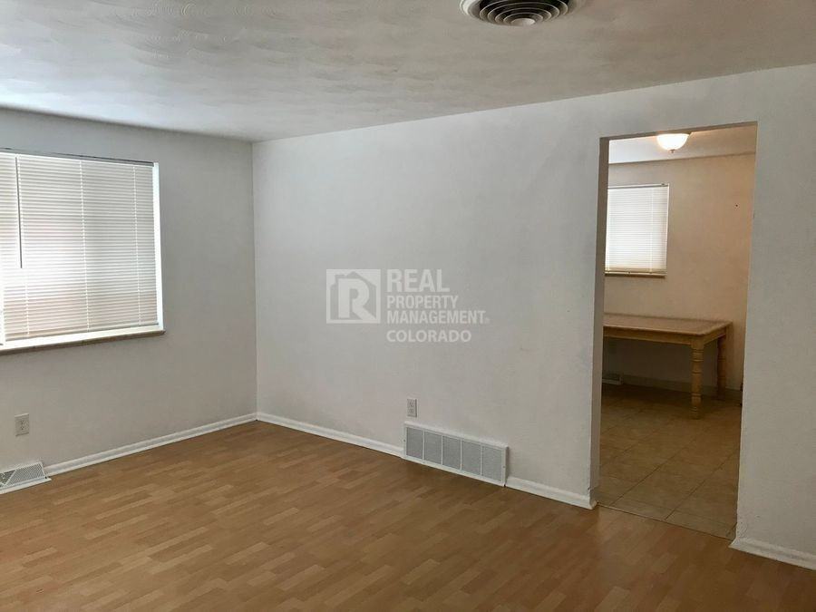 13626 E 13th Pl - Photo 5 of 41