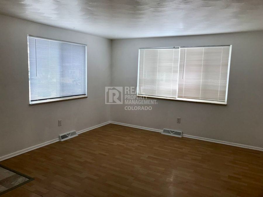 13626 E 13th Pl - Photo 6 of 41
