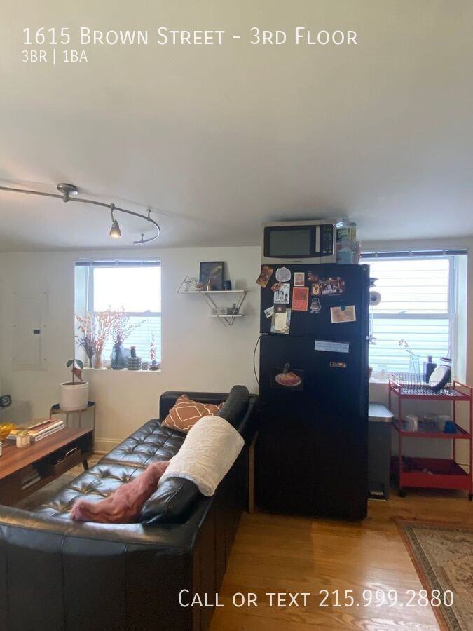 1615 Brown St #3rdFL - Photo 3 of 13