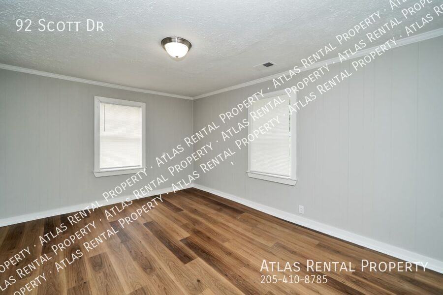 92 Scott Dr - Photo 7 of 19