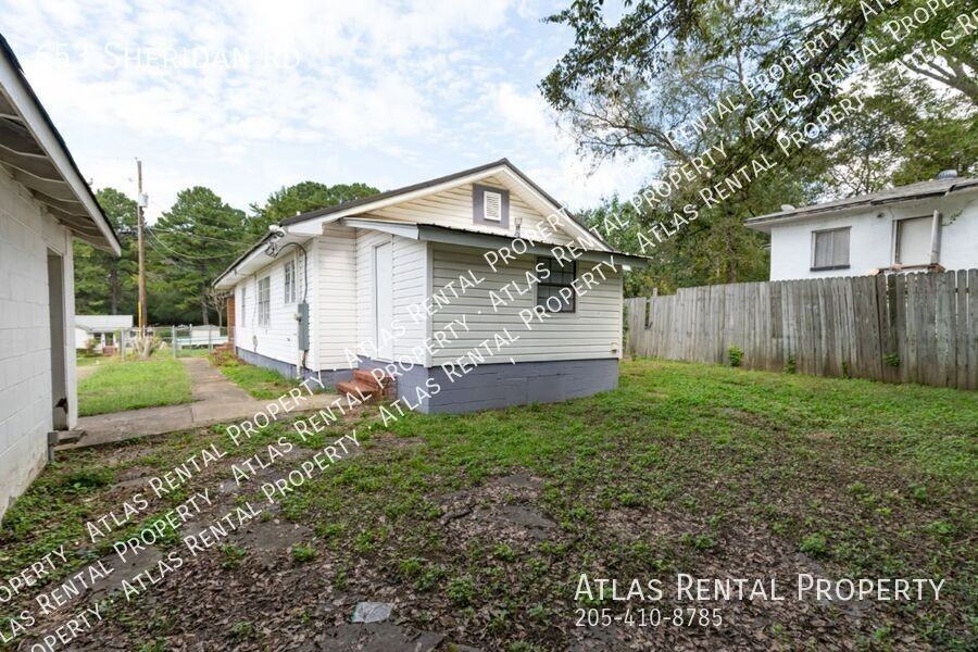 653 Sheridan Rd - Photo 7 of 28