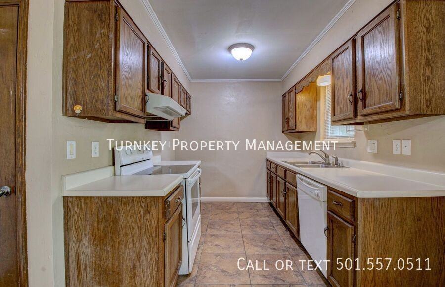 11501 Cedar Springs Rd - Photo 2 of 14