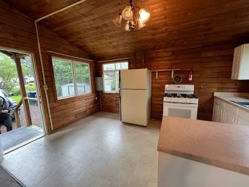 501 Croft Ave W #10 - Photo 7 of 10