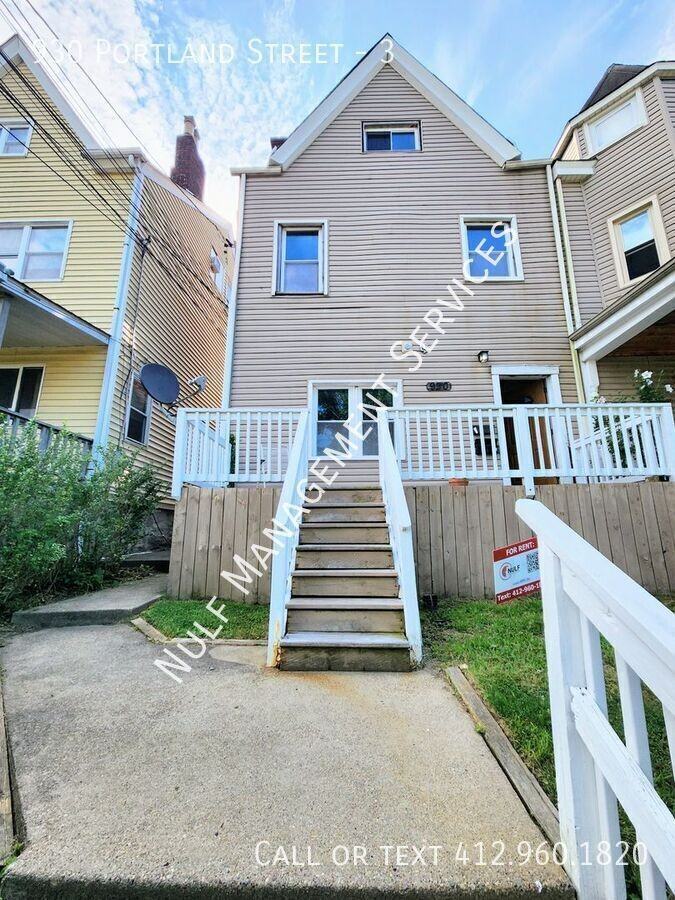 930 Portland St #3 - Photo 6 of 6