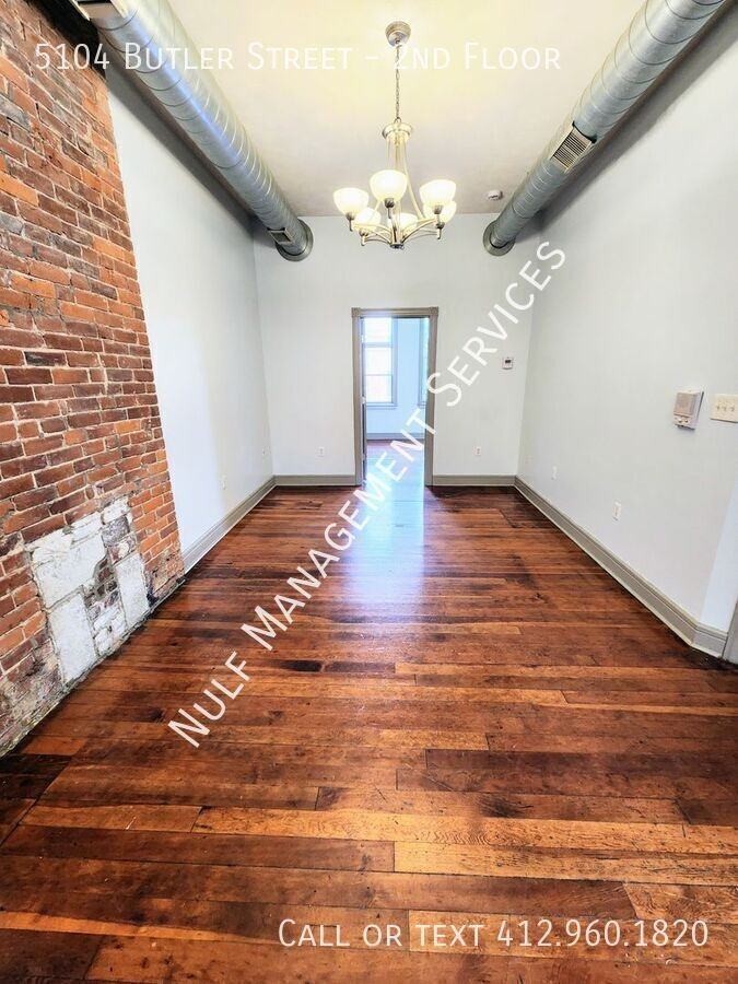 5104 Butler St #2ndFL - Photo 4 of 7