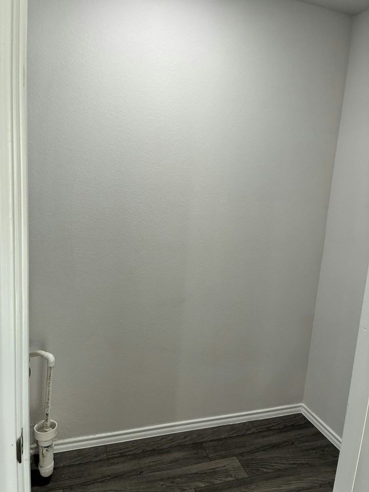 207 Polasek Drive - Photo 6 of 19