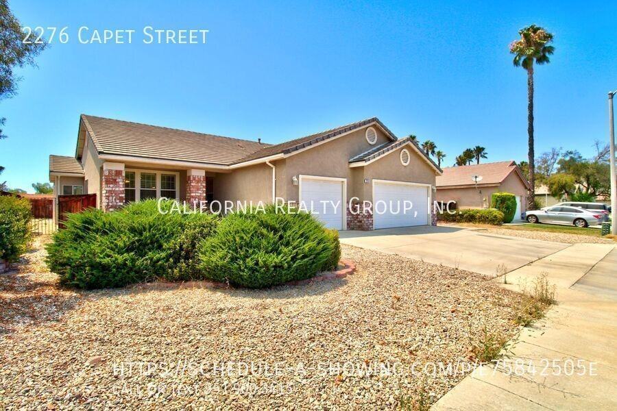 2276 Capet St - Photo 5 of 44