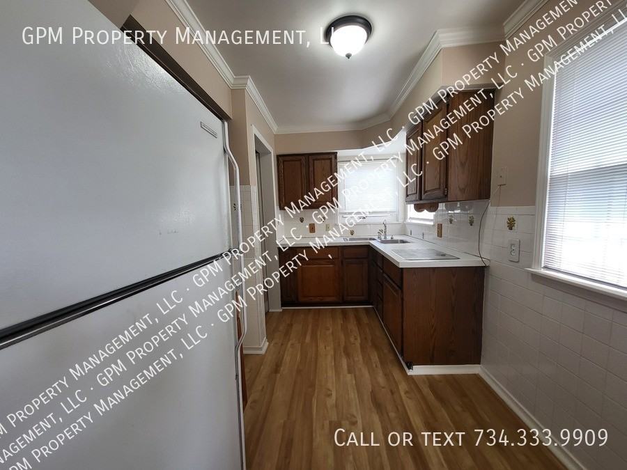 15120 Keppen Ave - Photo 7 of 19