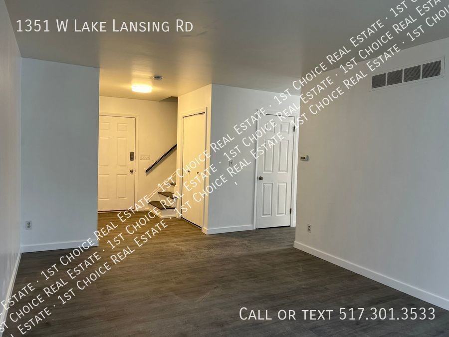 1351 W Lake Lansing Rd - Photo 3 of 15