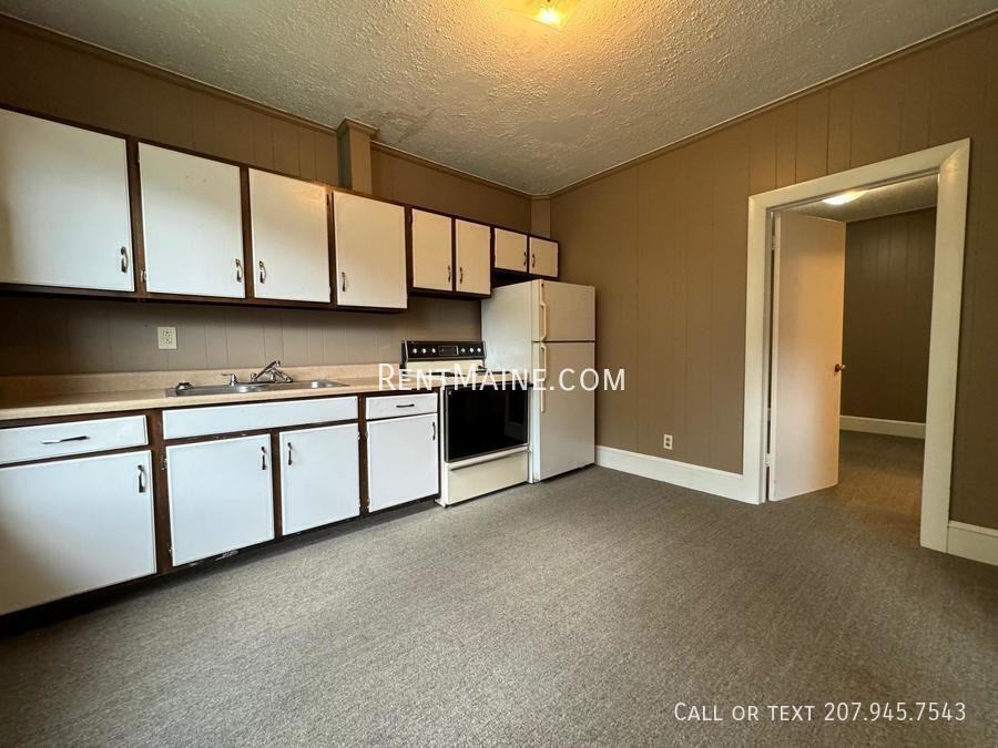 13 Kidder St #2 - Photo 2 of 7
