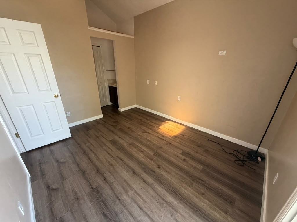 964 South Pitkin Court - Photo 6 of 16